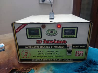 Dawlance automatic voltage steplizer 2500 watts