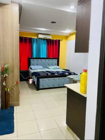 Studio phr day Sort Time available