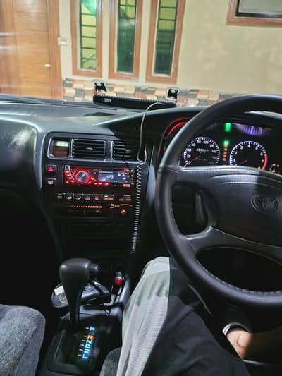 Top Variant UK Model LX Limited Edition Japanese Import 12