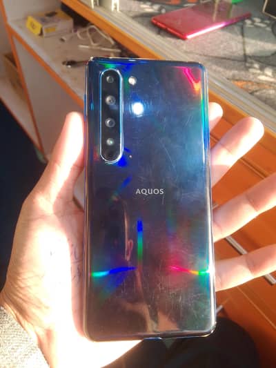 Sharp Aquos R5