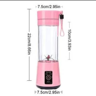 Portable Juicer. Best for travel and sports