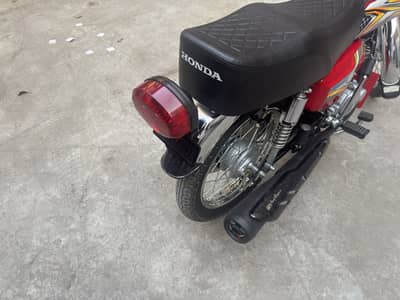 Hinda 125