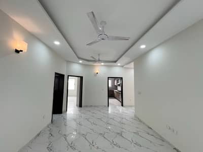 Good 500 Square Yards House For Sale In Falcon Complex New Malir