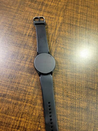 ⌚ Samsung Galaxy Watch 4 (40 mm) – Excellent Condition 
