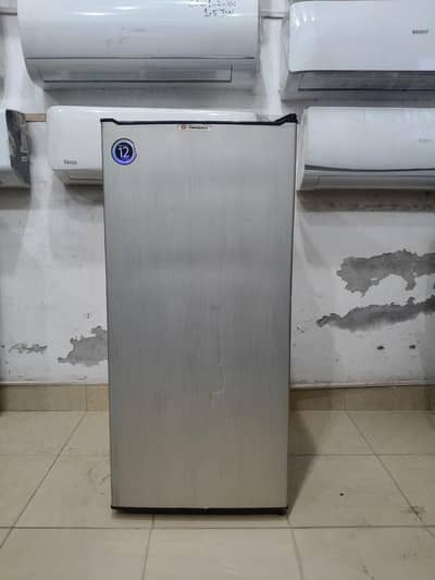 dawlance room size fridge all okay good condition no repairing
