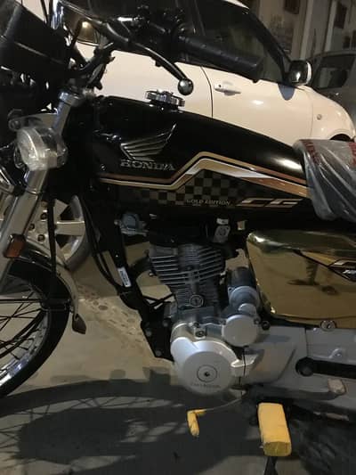 Golden edition self start fight gear