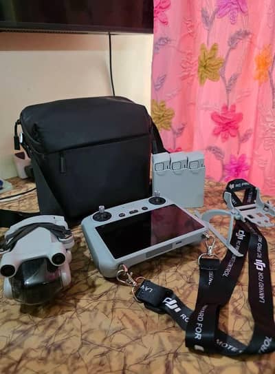DJI Mini 3 Pro drone combo packing 3 battery full box