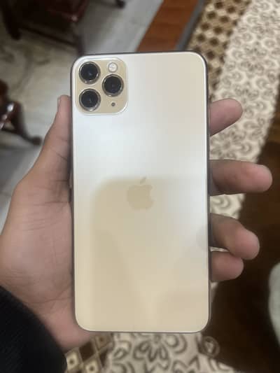 iPhone 11 Pro Max Back Camera