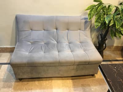 Premium look 3 cushioning sofas