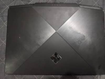HP omen 15 core i7 10 gen rtx 2070maxq