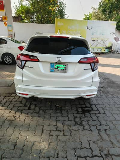 Honda vezel z package full options