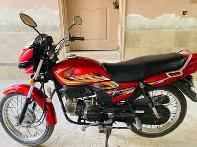 Total Genuine bike . Zero scratch less .