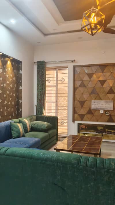 10 MARLA FULL HOUSE AVAILABLE FOR RENT IN OPF SOCIETY NEAR WAPDA TOWN