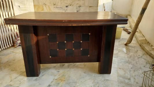 Office Table and Chair Avlbl