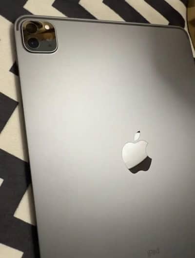 Apple iPad pro M1 chip