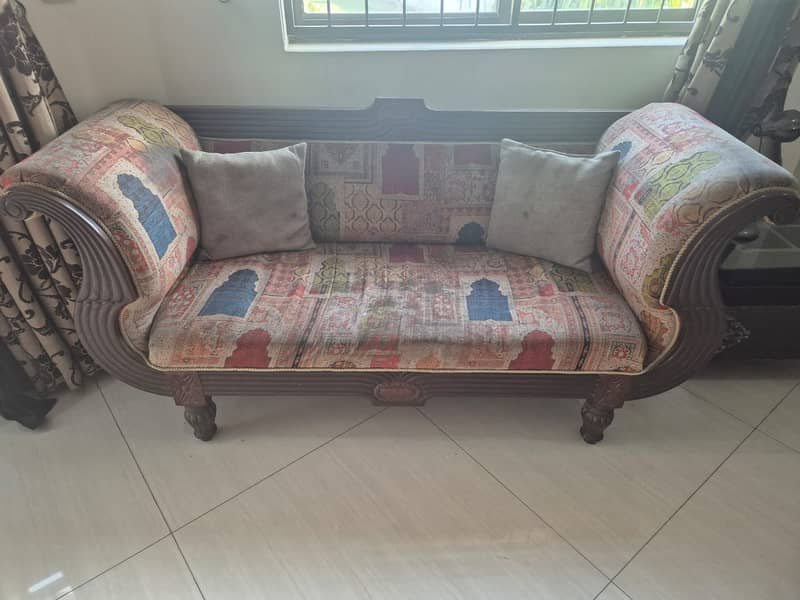 Dewan/Wooden dewan / Dewan for sale/ Dewan Sofa or sale 0
