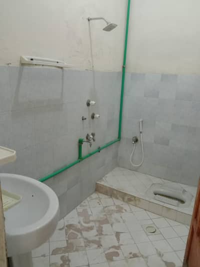 Top floor(2nd floor) portion for rent in I-10