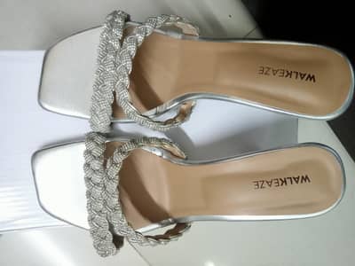 New Bridal heel 7 num