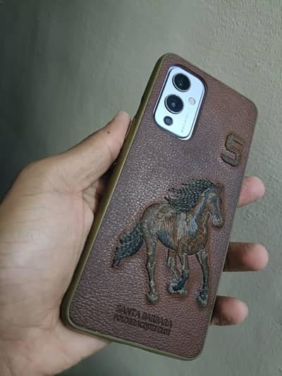 One Plus 9- 8/128 Urgent Sale