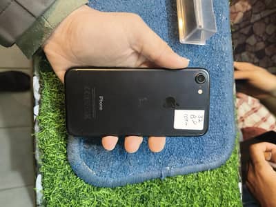 iphone 7  32 gb memory