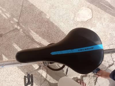 "Condition achi cycle for sale – Best price!"