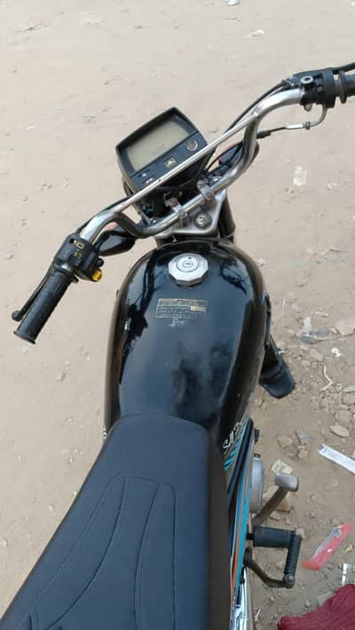 1st owner k nam par hai . cont. 0/3/1/2/2466067