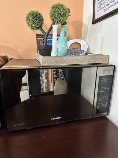 Microwave Oven | 40L | Samsung