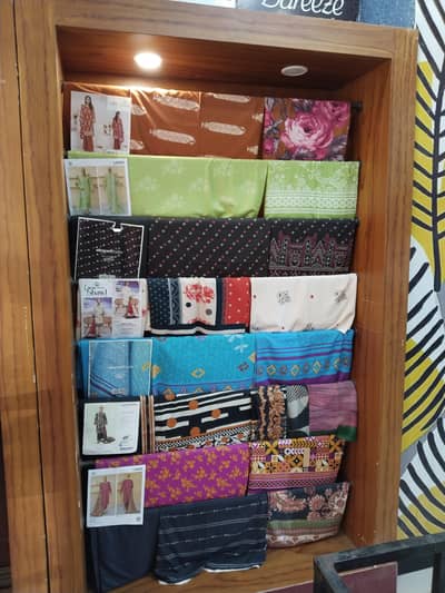 Display Cabinet for Shop Lasani Wood