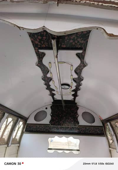 Suzuki Hood complete banaa hua A complete seat boofer peti  ke sath