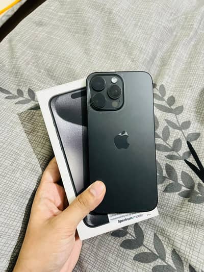 15 Pro Max Complete Box 256GB 10/10 Condition
