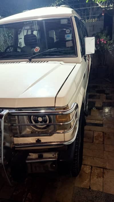 Mitsubishi Pajero 1991