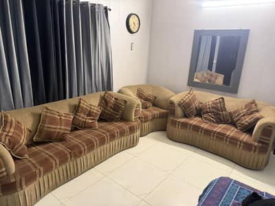 6 seater low highted sofa
