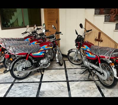 4 Honda cd70 new