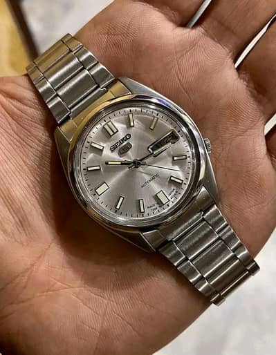 Seiko 5 Automatic