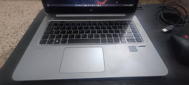 HP FOLIO 1040 G3 i7 6th generation