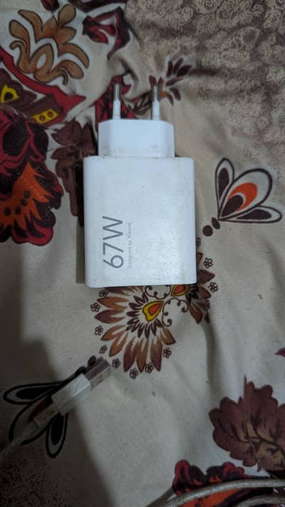 MI 67 Watt charger