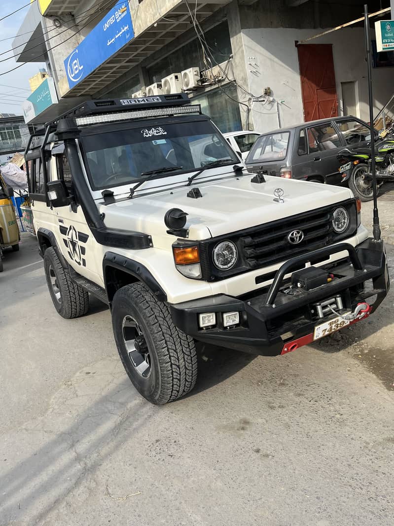 Toyota Land Cruiser RKR - Cars - 1109736578