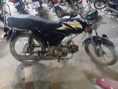 Suzuki Sprinter 2008 - Karachi Number