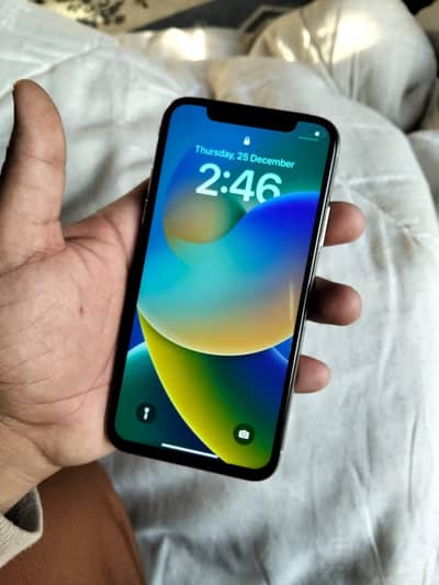 I Phone x 256GB Used 8/10 condition