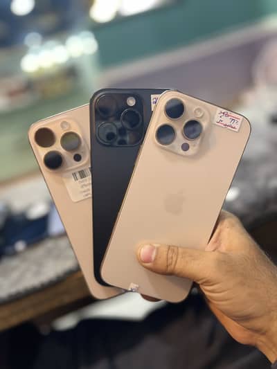 iPhone 16 Pro Max JV 256GB 10/10 Condition Water Pack 100 battary