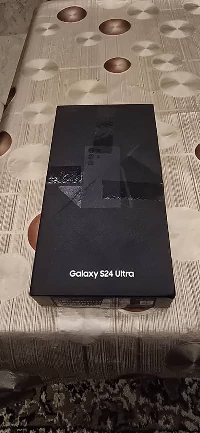 S 24 Ultra 256GB Titanium Black