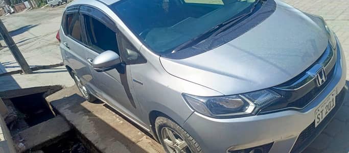 gari main Kasi qasm k koi km nei hai 100 % ok hain