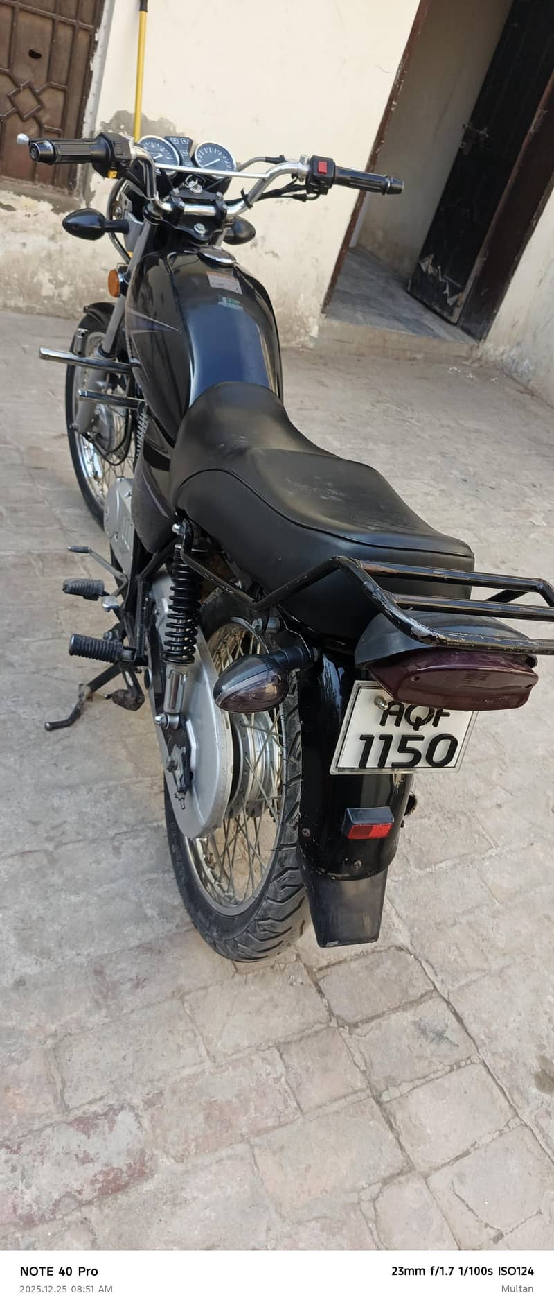 good condition03008131970 1