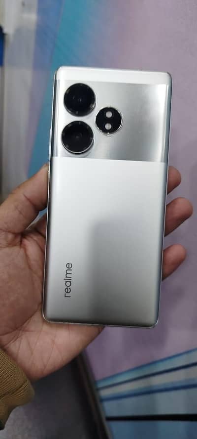 I am sale realme gt new6 se 5G 16gb 256gb pta official approved