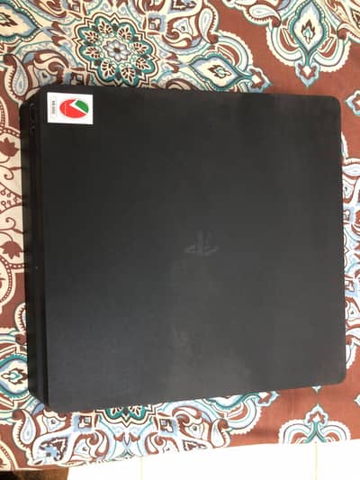 Play Station 4 Slim