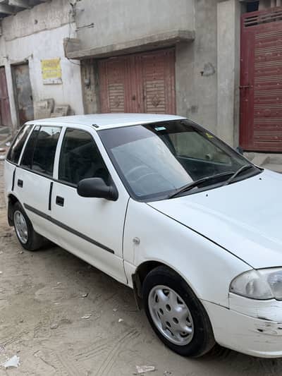 Cultus 2012 total orignial condtion 10/10 whatapp 03171211759