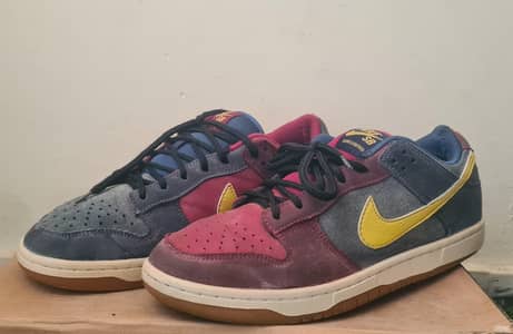 NIKE SB DUNK LOW PROS