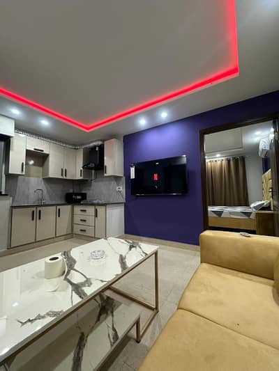 1 bed luxury apartments for rent on daily basis in bahria town lahore