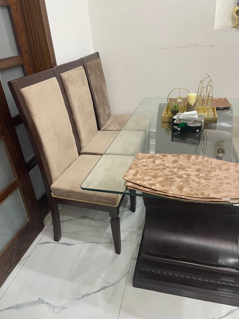 Dinning table 3