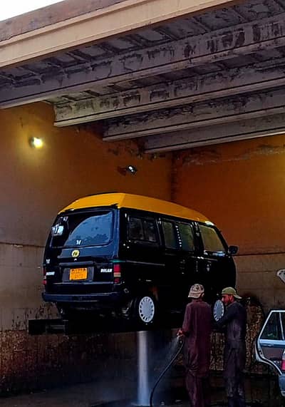 Suzuki bolan carry 2012